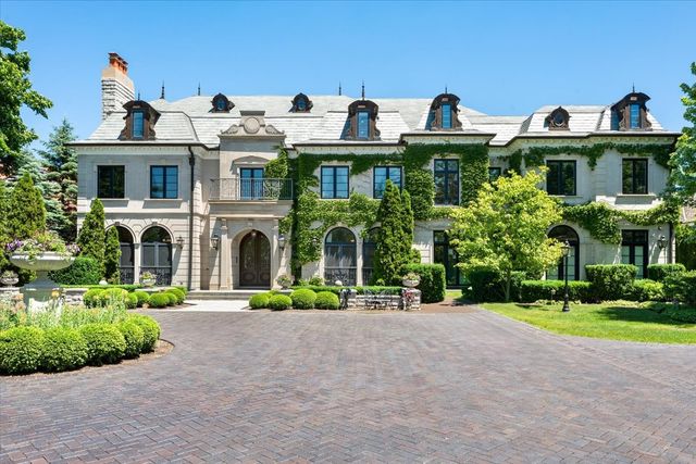 319 SHERIDAN Road, Winnetka, IL 60093
