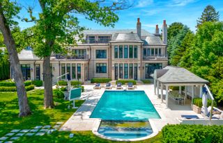 319 SHERIDAN Road, Winnetka, IL 60093