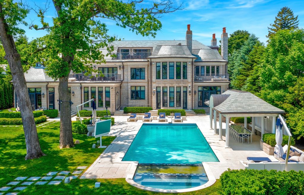 319 SHERIDAN Road, Winnetka, IL 60093