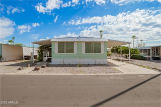 2650 W UNION HILLS Drive 163, Phoenix, AZ 85027