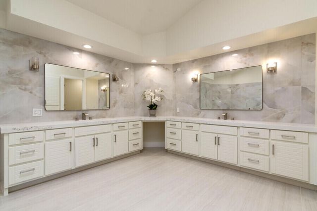 80671 Cherry Hills Drive, La Quinta, CA 92253