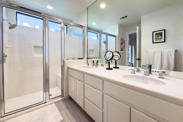 80671 Cherry Hills Drive, La Quinta, CA 92253