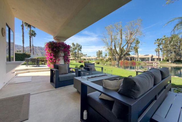 80671 Cherry Hills Drive, La Quinta, CA 92253