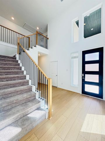 9714 Periwinkle Chase Drive, Richmond, TX 77407