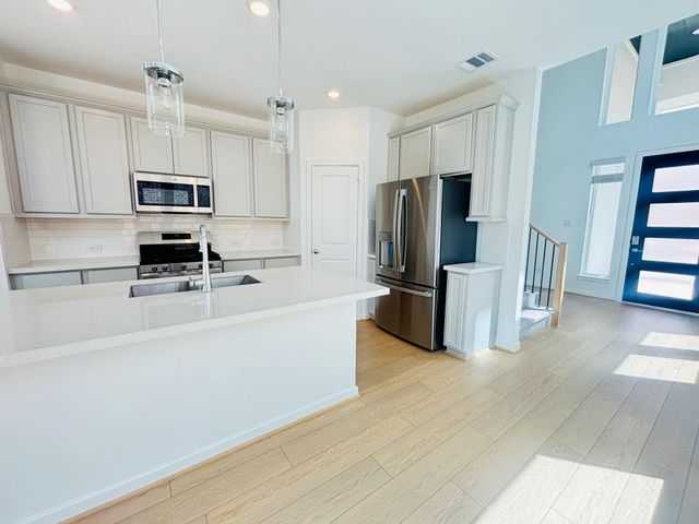 9714 Periwinkle Chase Drive, Richmond, TX 77407