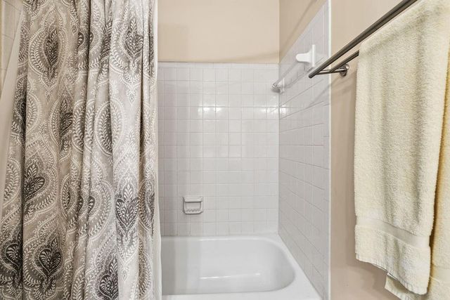 65 Mount Vernon Circle, Atlanta, GA 30338