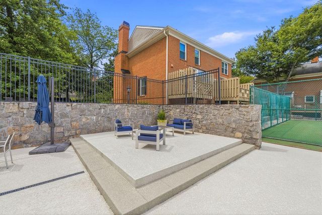 65 Mount Vernon Circle, Atlanta, GA 30338