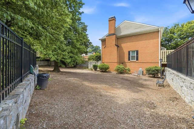 65 Mount Vernon Circle, Atlanta, GA 30338