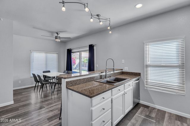 14427 S 43rd Place, Phoenix, AZ 85044