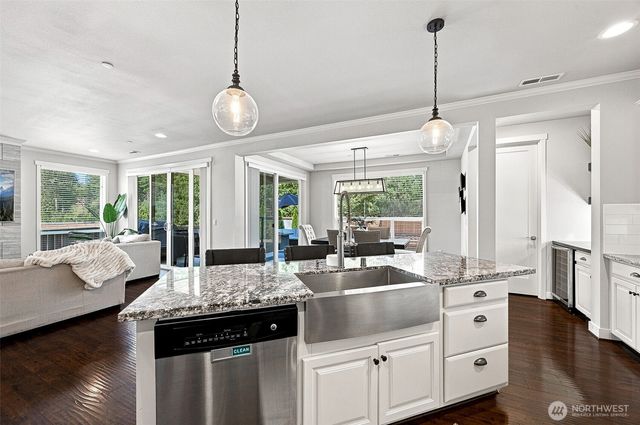8010 206th Avenue E, Bonney Lake, WA 98391