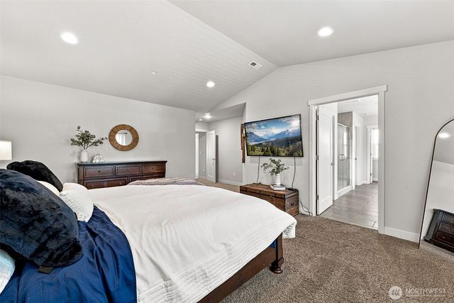 8010 206th Avenue E, Bonney Lake, WA 98391