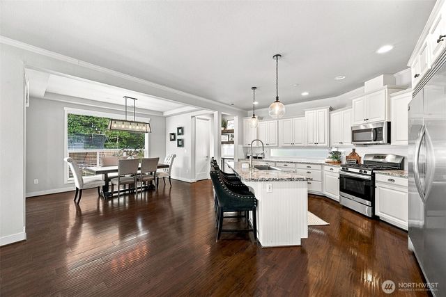 8010 206th Avenue E, Bonney Lake, WA 98391