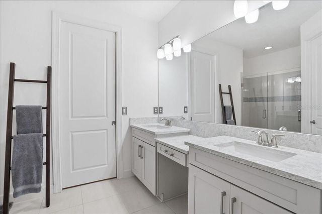 10225 HIGHLAND PARK PLACE, Palmetto, FL 34221