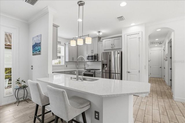 10225 HIGHLAND PARK PLACE, Palmetto, FL 34221