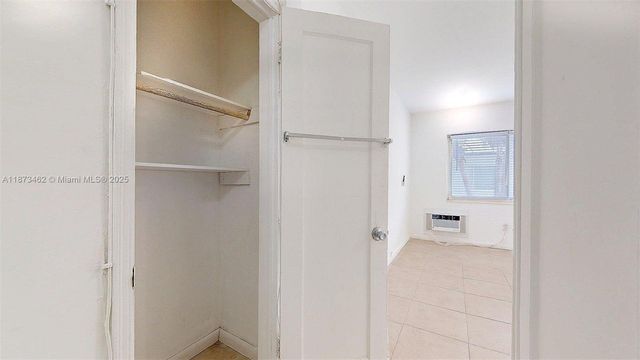 2499 SW 27th St 7, Miami, FL 33133