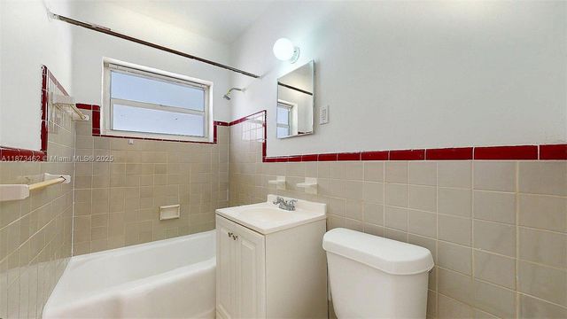 2499 SW 27th St 7, Miami, FL 33133