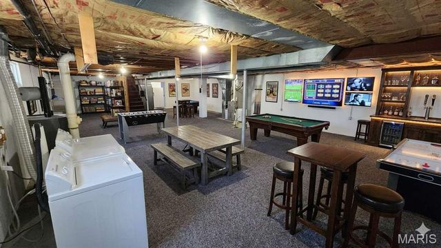 5452 Edelweis Lane, St Louis, MO 63129
