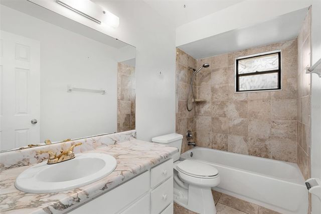 8222 DEMING DRIVE, Orlando, FL 32825