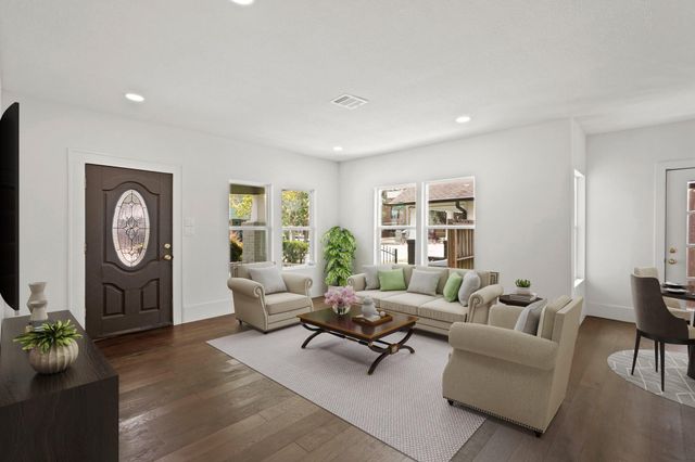 1133 E 14th Street, Houston, TX 77009