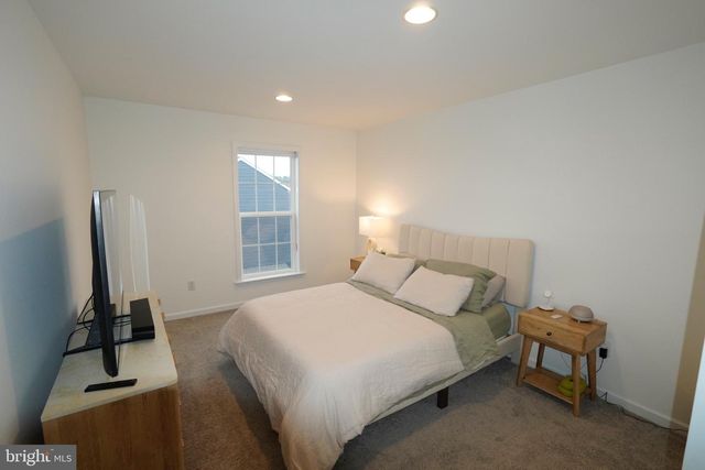 1316 BREECHES WAY, Mechanicsburg, PA 17055