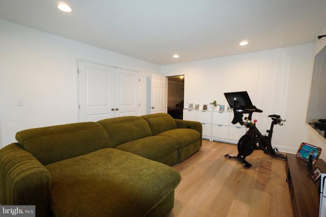 1316 BREECHES WAY, Mechanicsburg, PA 17055