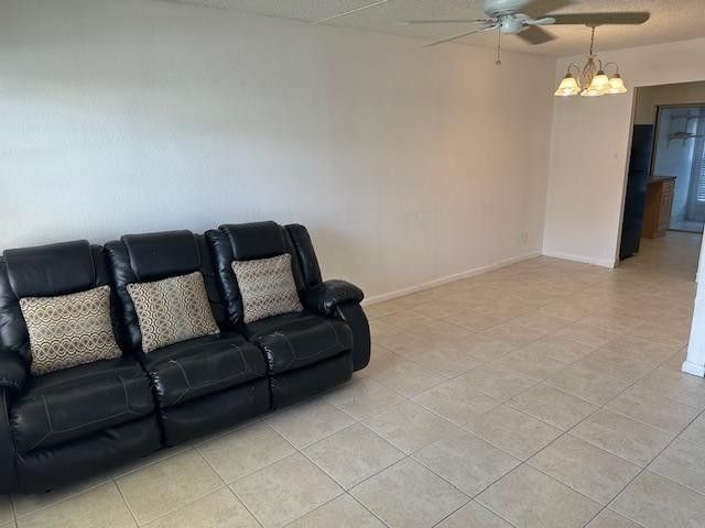 7705 NW 5th Court 104, Margate, FL 33063