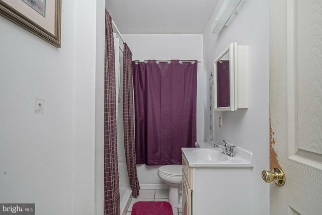 137 BALDWIN RD, Glassboro, NJ 08028