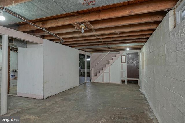 137 BALDWIN RD, Glassboro, NJ 08028