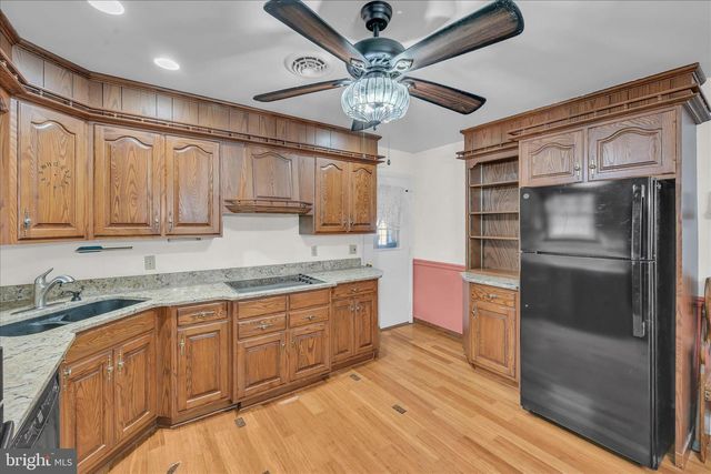 123 W LINE ST, Tremont, PA 17981