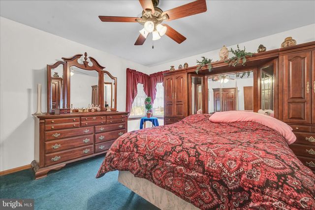 123 W LINE ST, Tremont, PA 17981