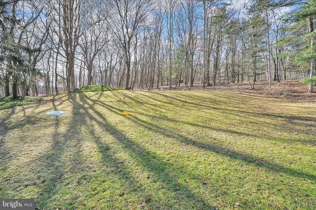 123 W LINE ST, Tremont, PA 17981