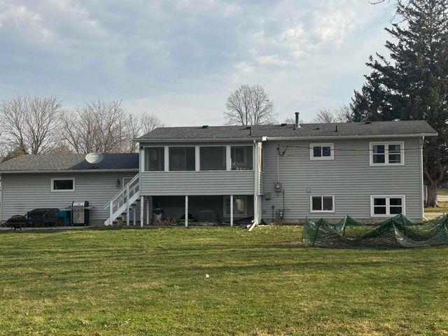 1808 Owen St., Charles City, IA 50616