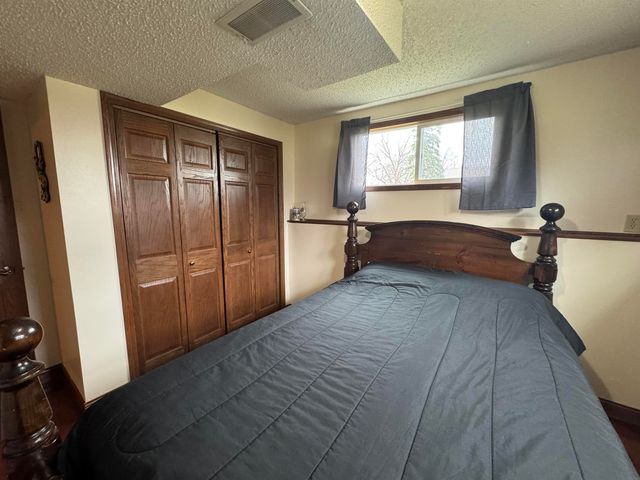 1808 Owen St., Charles City, IA 50616