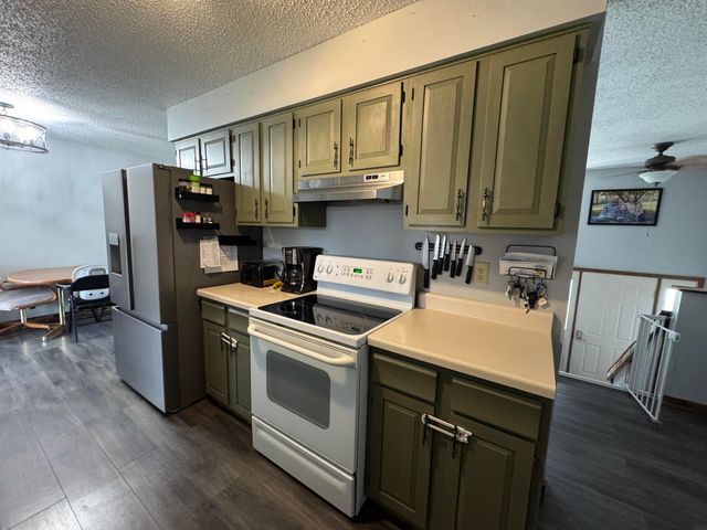 1808 Owen St., Charles City, IA 50616