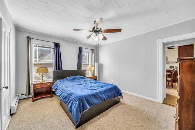 34 Sherbrook Ave, Worcester, MA 01604
