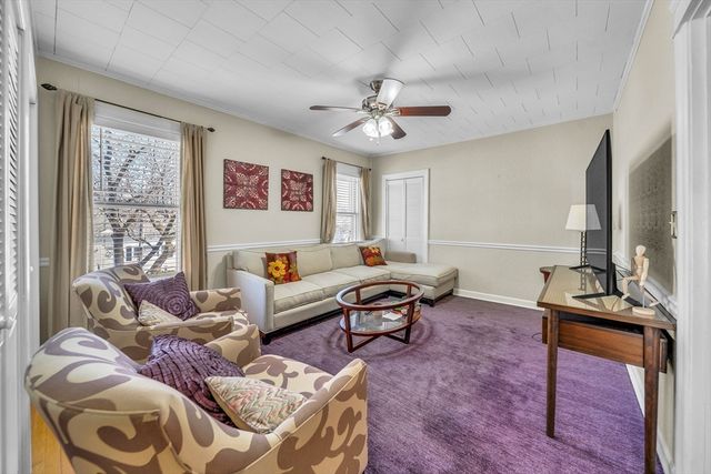 34 Sherbrook Ave, Worcester, MA 01604