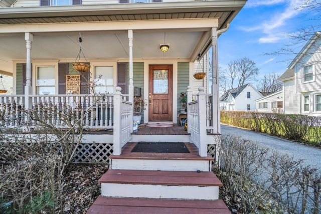 34 Sherbrook Ave, Worcester, MA 01604