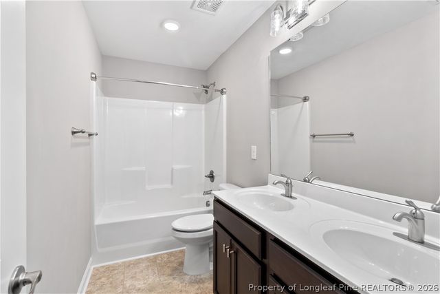 3541 Coupure Way, Fayetteville, NC 28312