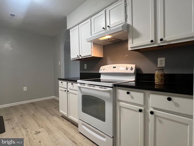 10448 RAPIDAN LN, Manassas, VA 20109