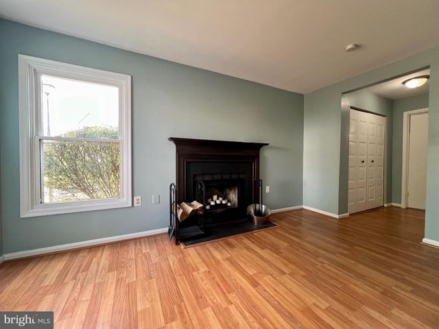 10448 RAPIDAN LN, Manassas, VA 20109