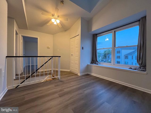 10448 RAPIDAN LN, Manassas, VA 20109