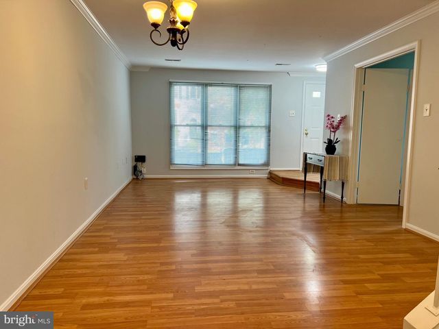 10448 RAPIDAN LN, Manassas, VA 20109
