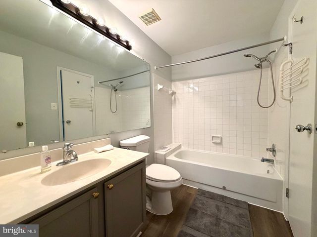 10448 RAPIDAN LN, Manassas, VA 20109