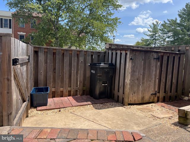 10448 RAPIDAN LN, Manassas, VA 20109