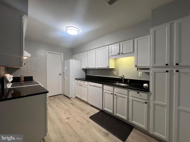 10448 RAPIDAN LN, Manassas, VA 20109