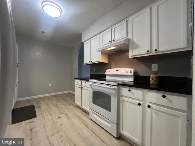10448 RAPIDAN LN, Manassas, VA 20109