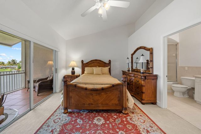 12598 Westhampton Circle, Wellington, FL 33414