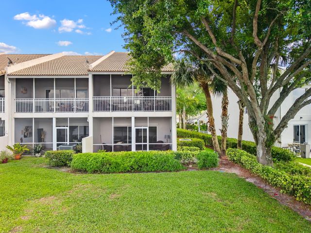 12598 Westhampton Circle, Wellington, FL 33414