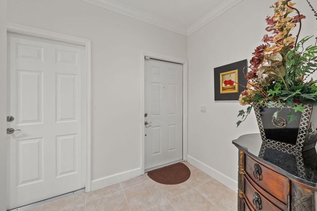 12598 Westhampton Circle, Wellington, FL 33414