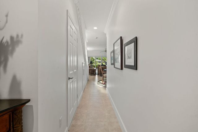 12598 Westhampton Circle, Wellington, FL 33414